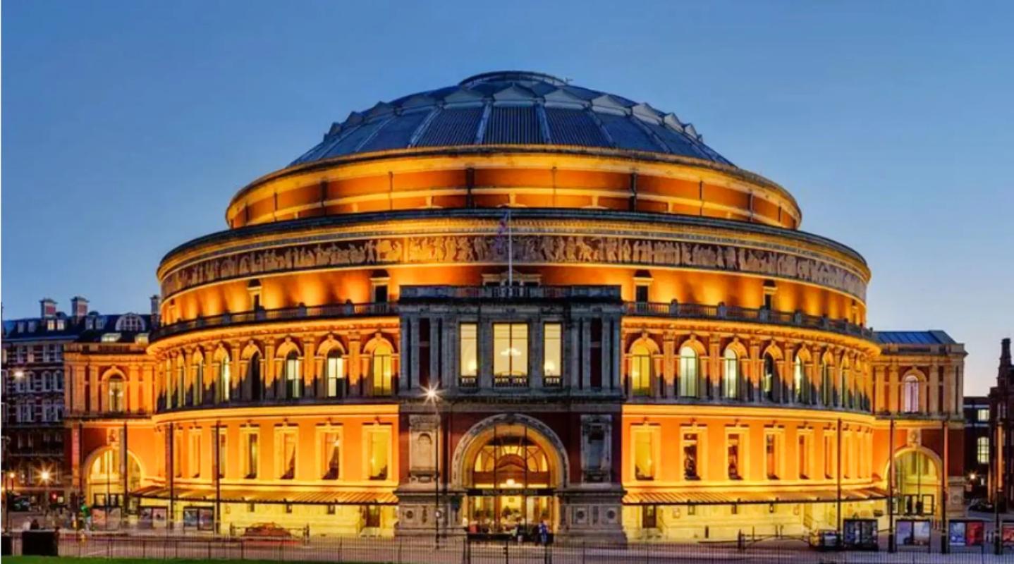 圣安德鲁斯大学毕业证书一模一样文凭样本